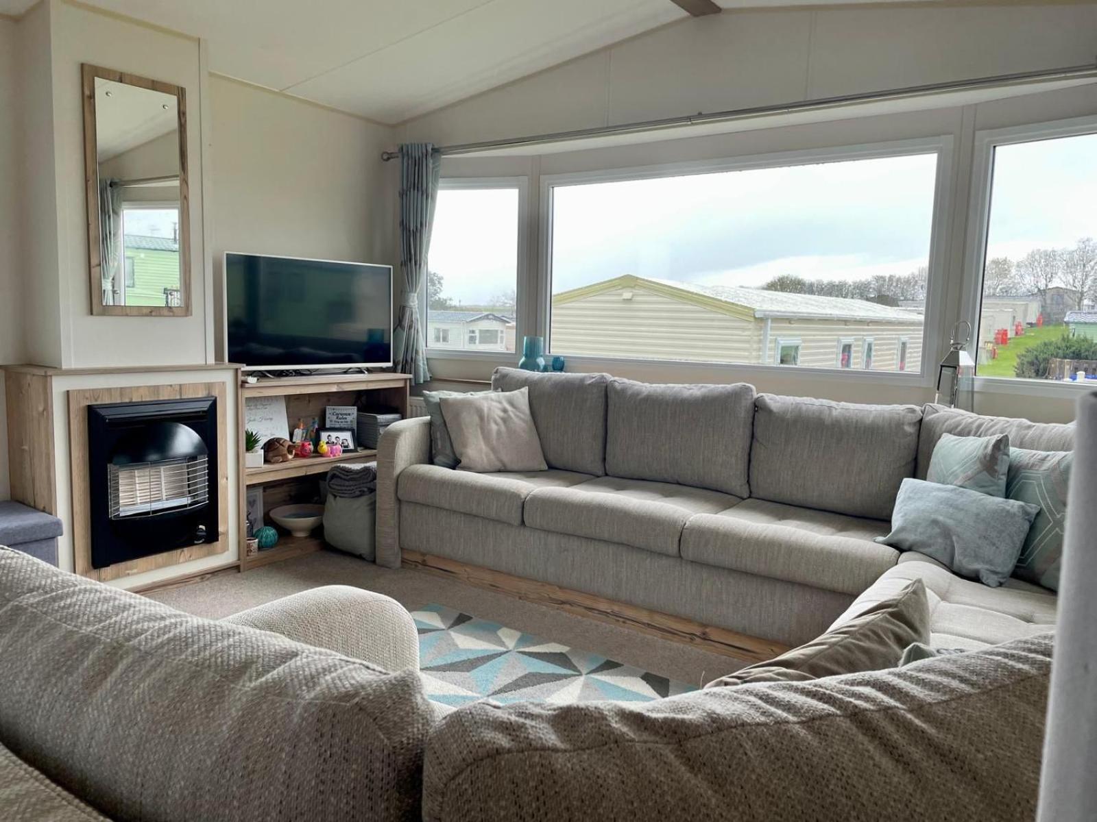 23 Kestrel Quays *